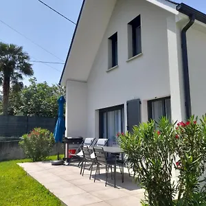 https://les-argeles-gazost.midi-pyreneeshotels.com