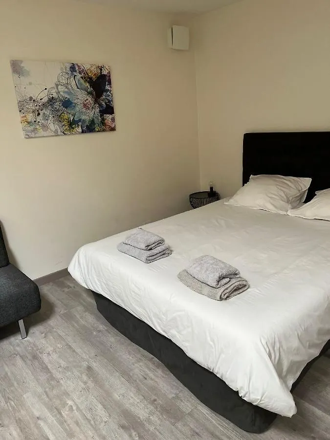 Eden Cap : A Delightful Villa Lodges 11 Adults Just One Km Away From Monte Carlo Station Beausoleil 0*,